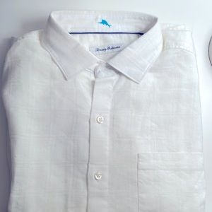 Tommy Bahama Men’s Linen button down